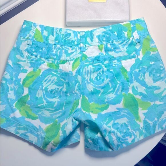 Lilly Pulitzer Poolside Blue First Impression Callahan Shorts Size 000 - Picture 6 of 10